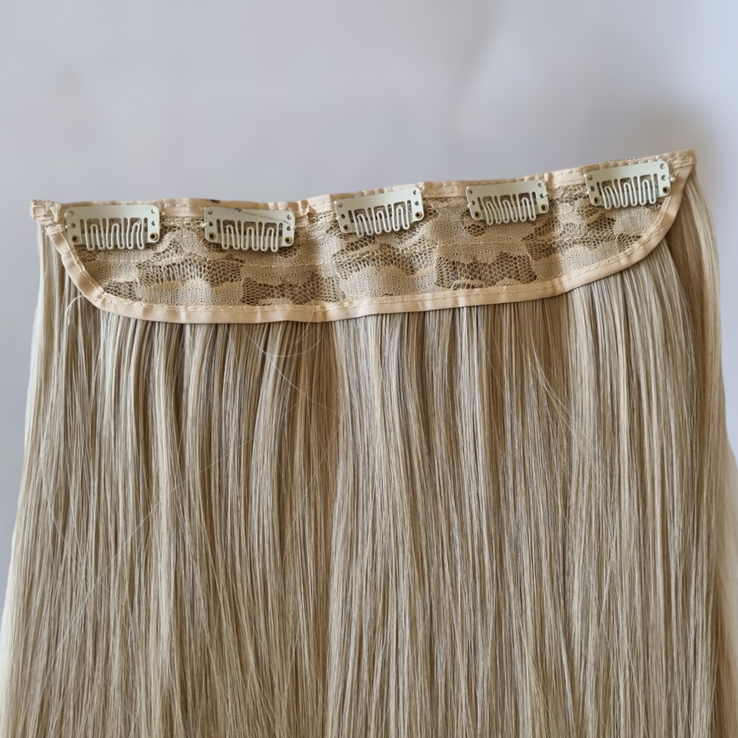 Palaidi plaukų tresai su segtukais šviesios spalvos 55 cm, 120 g, 24-613 nr.