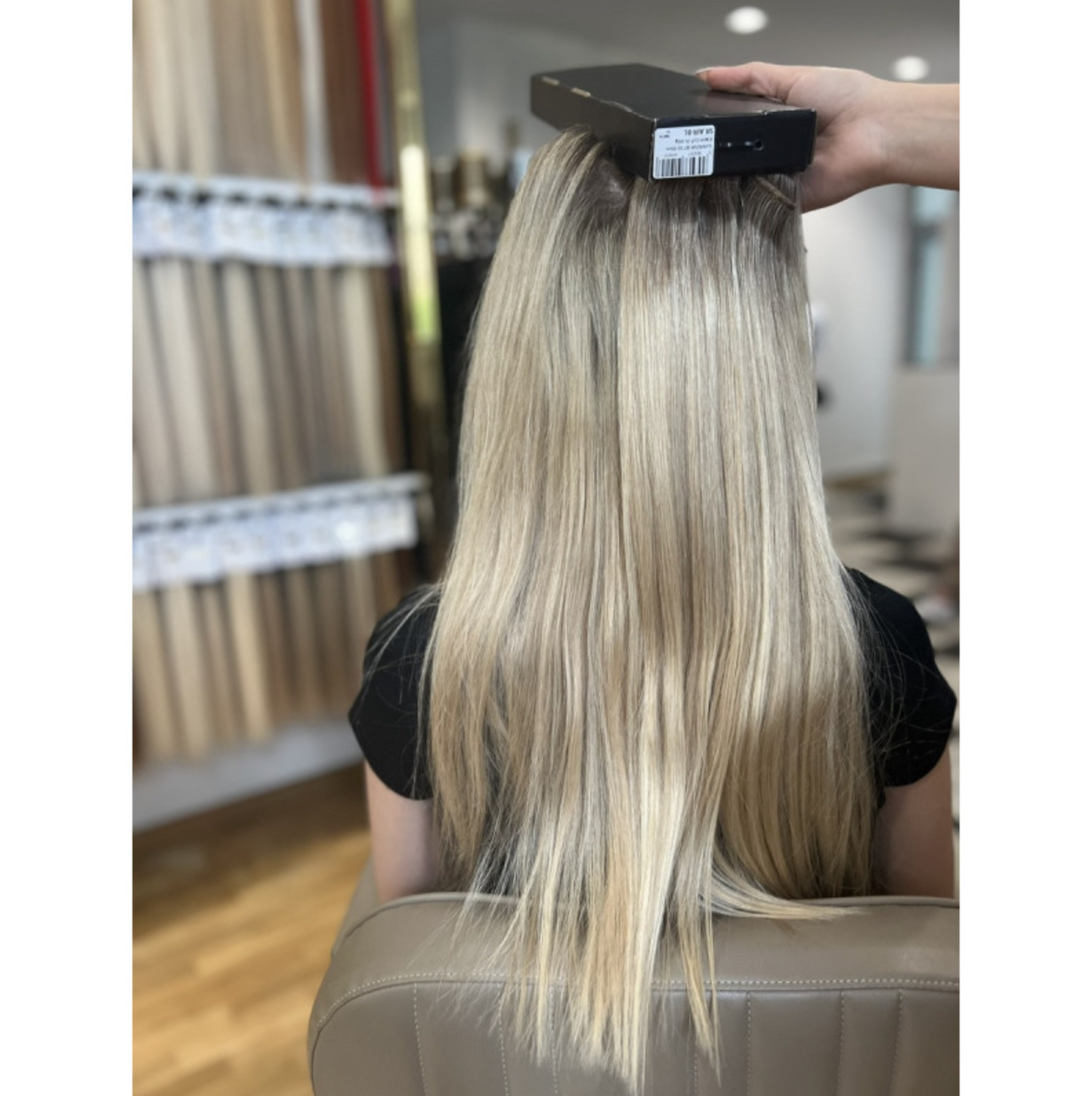 Natūralūs prisegami plaukų tresai šviesios blondinės atspalvio su tamsesnėmis šaknimis (Air Touch perėjimas), SR Air Blonde