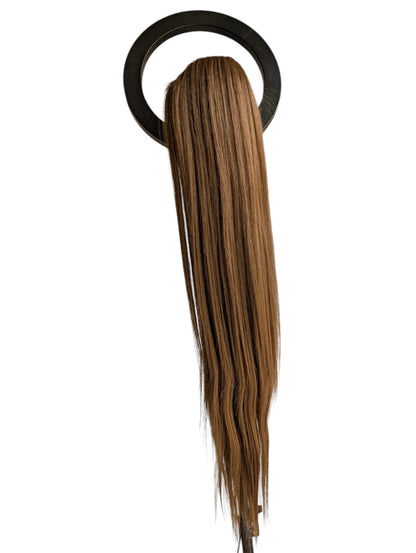 Prisegama plaukų uodega rudos spalvos 71 cm, 138 g. 10 nr. (Premium Futura pluoštas)