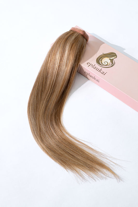 Prisegami natūralių plaukų tresai – tamsesnė auksinė blondinė su balayage sruogelėmis (B 12/20)